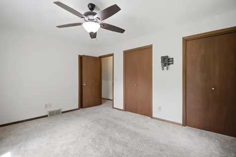 360 Allan Avenue Owatonna MN 55060