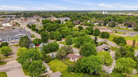 360 Allan Avenue Owatonna MN 55060