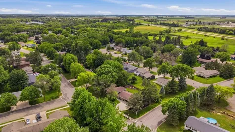 360 Allan Avenue Owatonna MN 55060