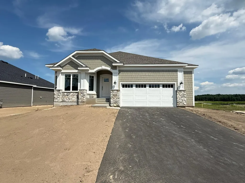 8204 Haywood Drive Lino Lakes MN 55014