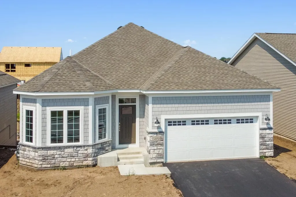 8204 Haywood Drive Lino Lakes MN 55014