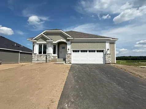 8204 Haywood Drive Lino Lakes MN 55014