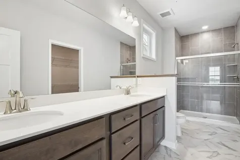 8204 Haywood Drive Lino Lakes MN 55014