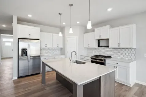 8204 Haywood Drive Lino Lakes MN 55014