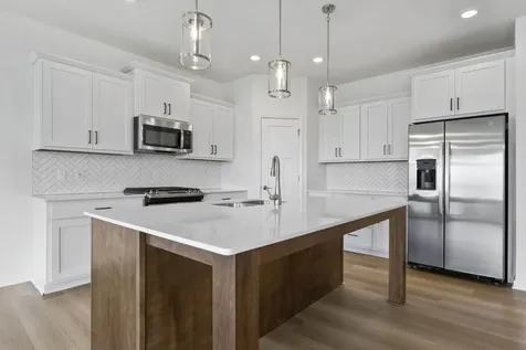 8204 Haywood Drive Lino Lakes MN 55014
