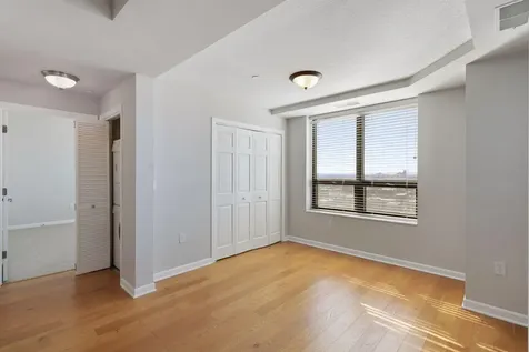 500 E Grant Street Minneapolis MN 55404