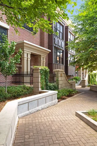 500 E Grant Street Minneapolis MN 55404