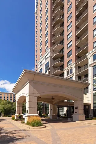 500 E Grant Street Minneapolis MN 55404