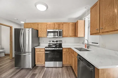 18191 Cattail Court Eden Prairie MN 55346