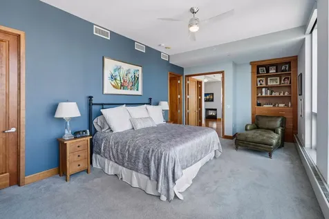 222 2nd Street SE Minneapolis MN 55414