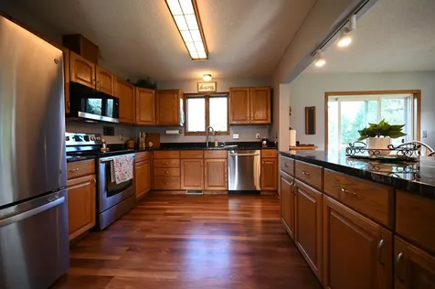 2161 Colburn Drive Shakopee MN 55379