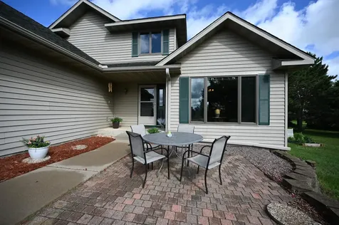 2161 Colburn Drive Shakopee MN 55379