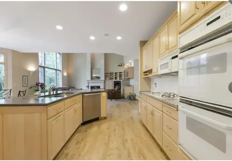 8217 W 93rd Street Circle Bloomington MN 55438