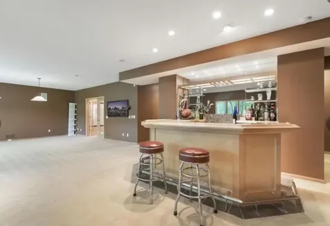 8217 W 93rd Street Circle Bloomington MN 55438