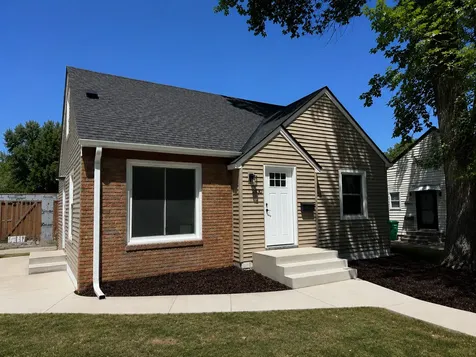 2930 Texa Tonka Avenue Saint Louis Park MN 55426