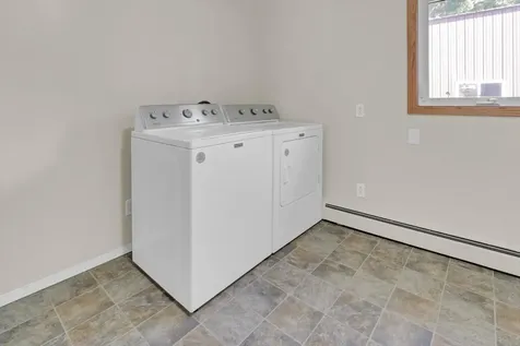 302 Squire Avenue Raymond MN 56282