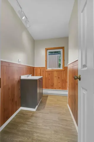 302 Squire Avenue Raymond MN 56282