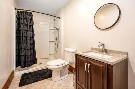 14089 430th Avenue Blue Earth MN 56013