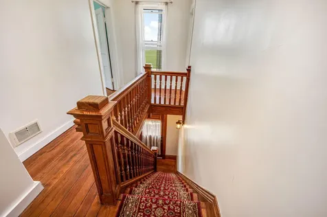 14089 430th Avenue Blue Earth MN 56013