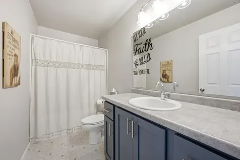 1566 66th Avenue S Fargo ND 58104