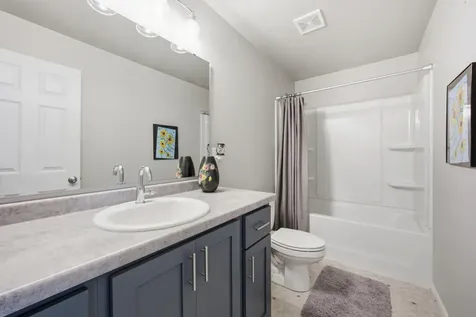 1566 66th Avenue S Fargo ND 58104