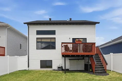 1566 66th Avenue S Fargo ND 58104