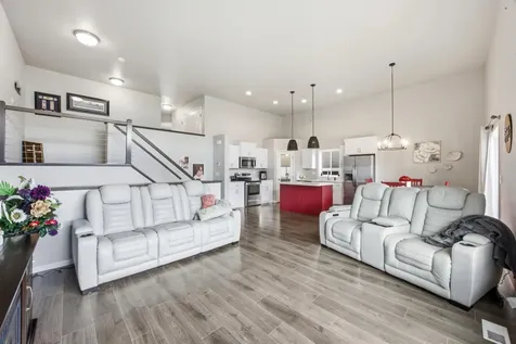 1566 66th Avenue S Fargo ND 58104