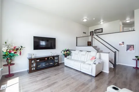 1566 66th Avenue S Fargo ND 58104