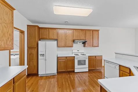2253 118th Avenue NE Blaine MN 55449