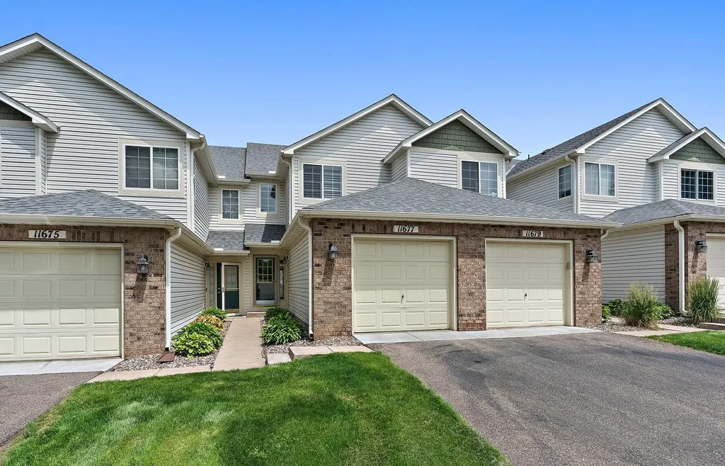 11677 Horizon Drive Burnsville MN 55337