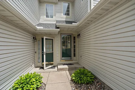 11677 Horizon Drive Burnsville MN 55337