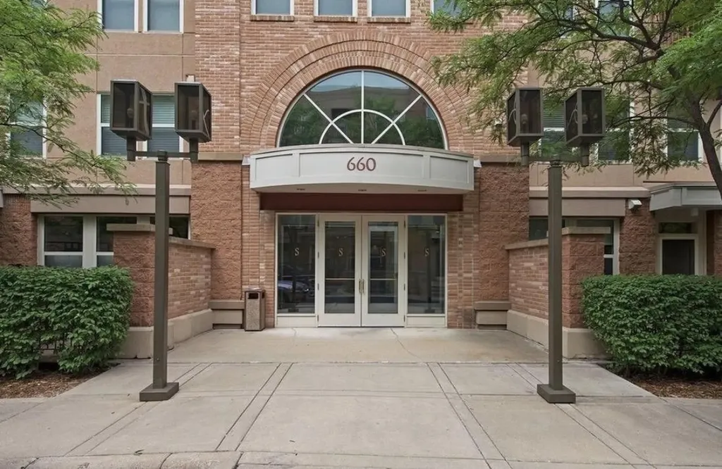 660 N 2nd Street Minneapolis MN 55401