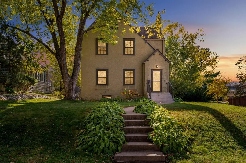 2715 Robbins Street Minneapolis MN 55410