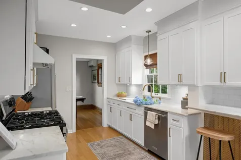2715 Robbins Street Minneapolis MN 55410