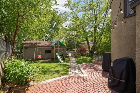 2715 Robbins Street Minneapolis MN 55410
