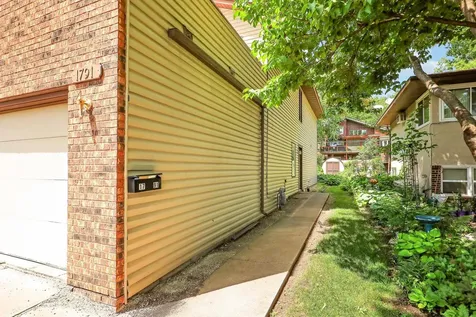 1791 Morgan Avenue Saint Paul MN 55116