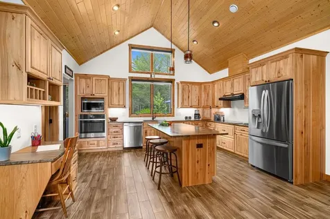 1801 20th Avenue Two Harbors MN 55616