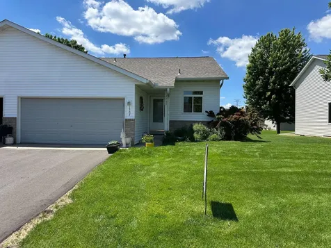 1507 Dublin Court Shakopee MN 55379