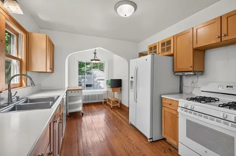 1051 Ottawa Avenue West Saint Paul MN 55118