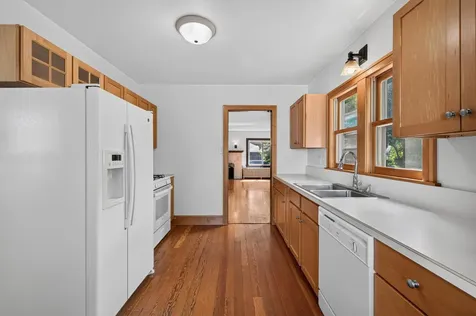 1051 Ottawa Avenue West Saint Paul MN 55118