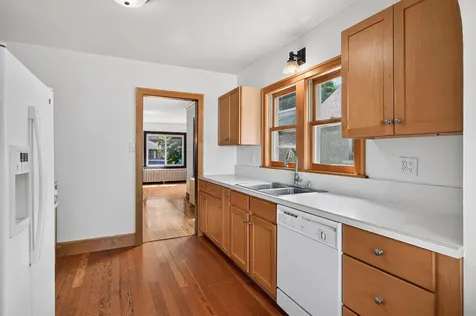 1051 Ottawa Avenue West Saint Paul MN 55118