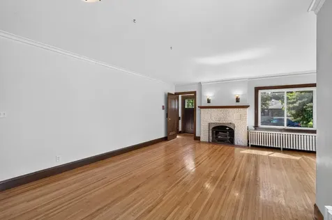 1051 Ottawa Avenue West Saint Paul MN 55118