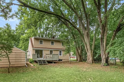 1993 9th Street White Bear Lake MN 55110