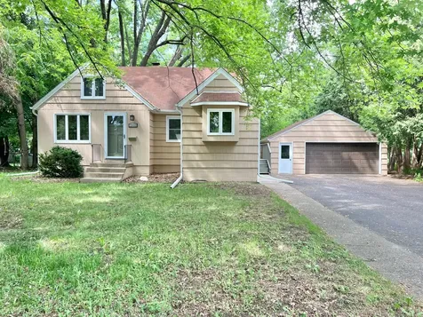 1993 9th Street White Bear Lake MN 55110