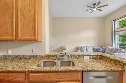 2259 Saint Johns Place Woodbury MN 55129