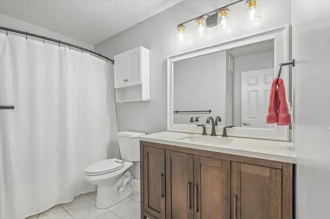 2259 Saint Johns Place Woodbury MN 55129