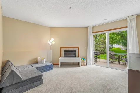 2259 Saint Johns Place Woodbury MN 55129