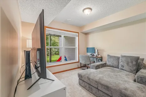 2259 Saint Johns Place Woodbury MN 55129