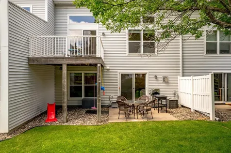 2259 Saint Johns Place Woodbury MN 55129