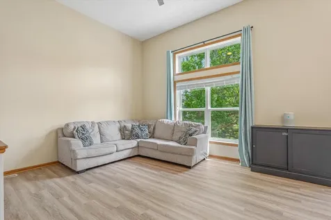 2259 Saint Johns Place Woodbury MN 55129